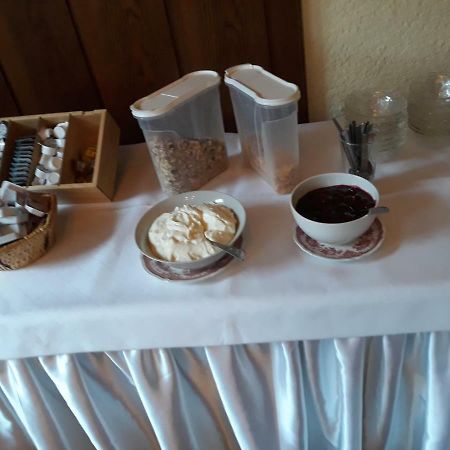 Pottensteiner Stuben Pension Gasthof Екстериор снимка